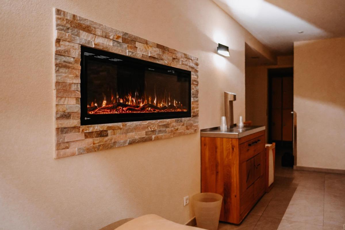 Hotel & Restaurant Goldener Pflug - Hizvo