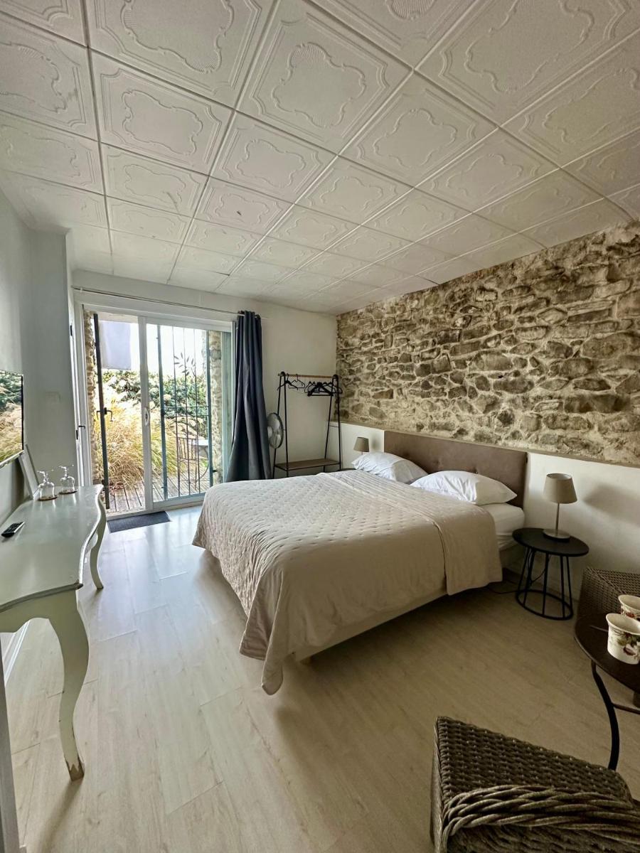 La Bastide des Mûriers - Housity