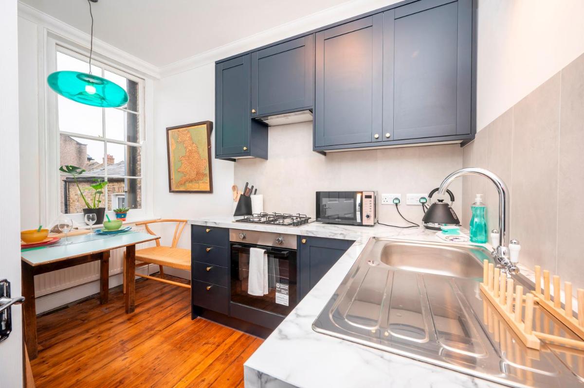 Quirky London Apartment 2 min to Ladywell station - Pass the Keys - Housity