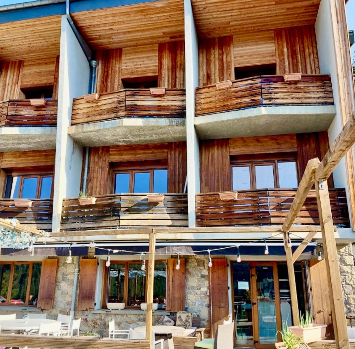 Balcon ou terrasse dans l'établissement Adrechas Mercantour