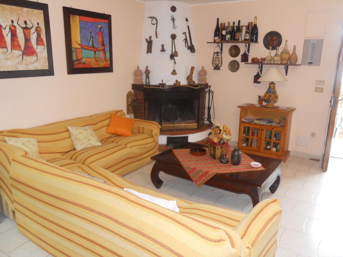 Villa Rosi - Housity