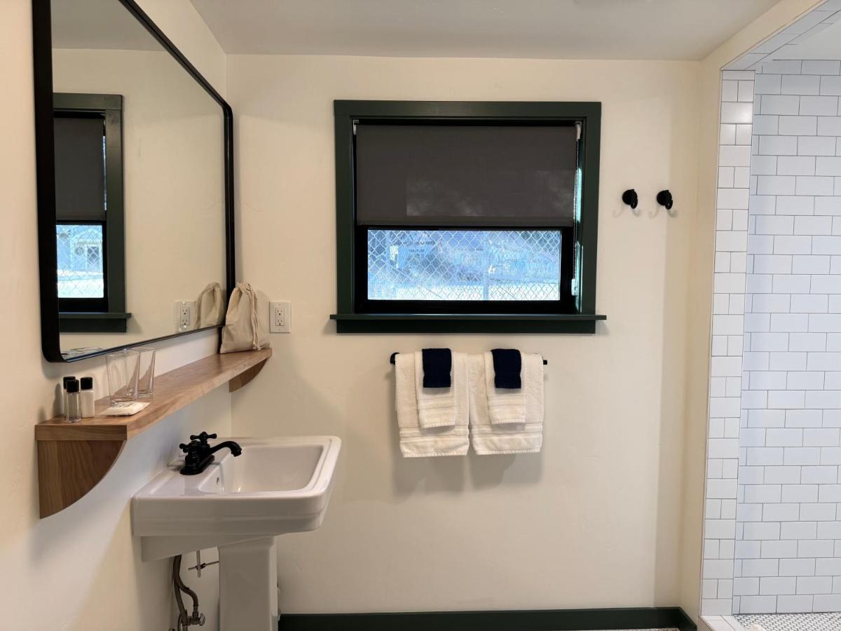 Piety Hill Cottages - Housity