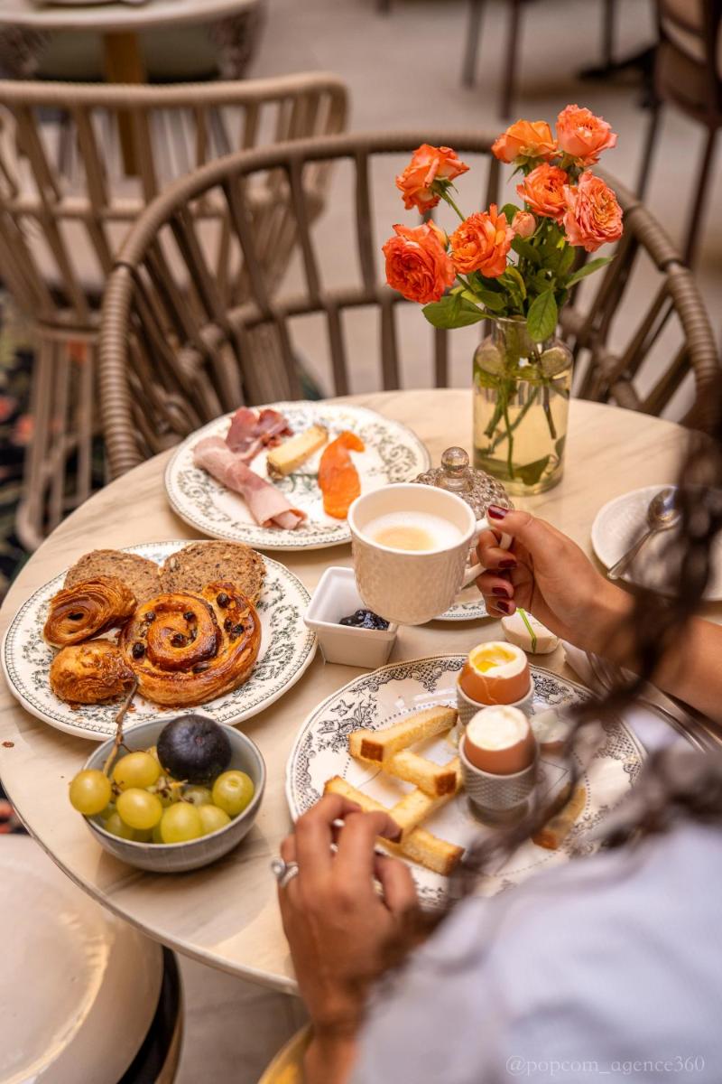 Nourriture dans l'hôtel ou à proximité