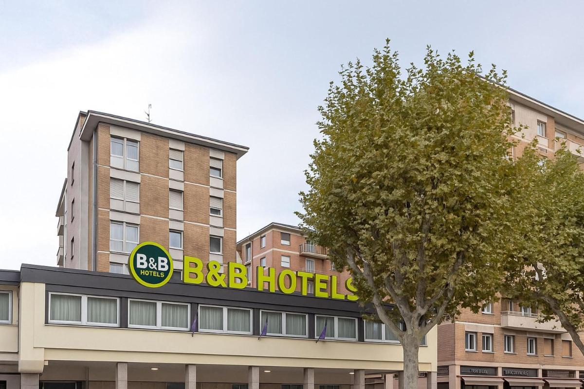 B&B Hotel Como City Center - Housity