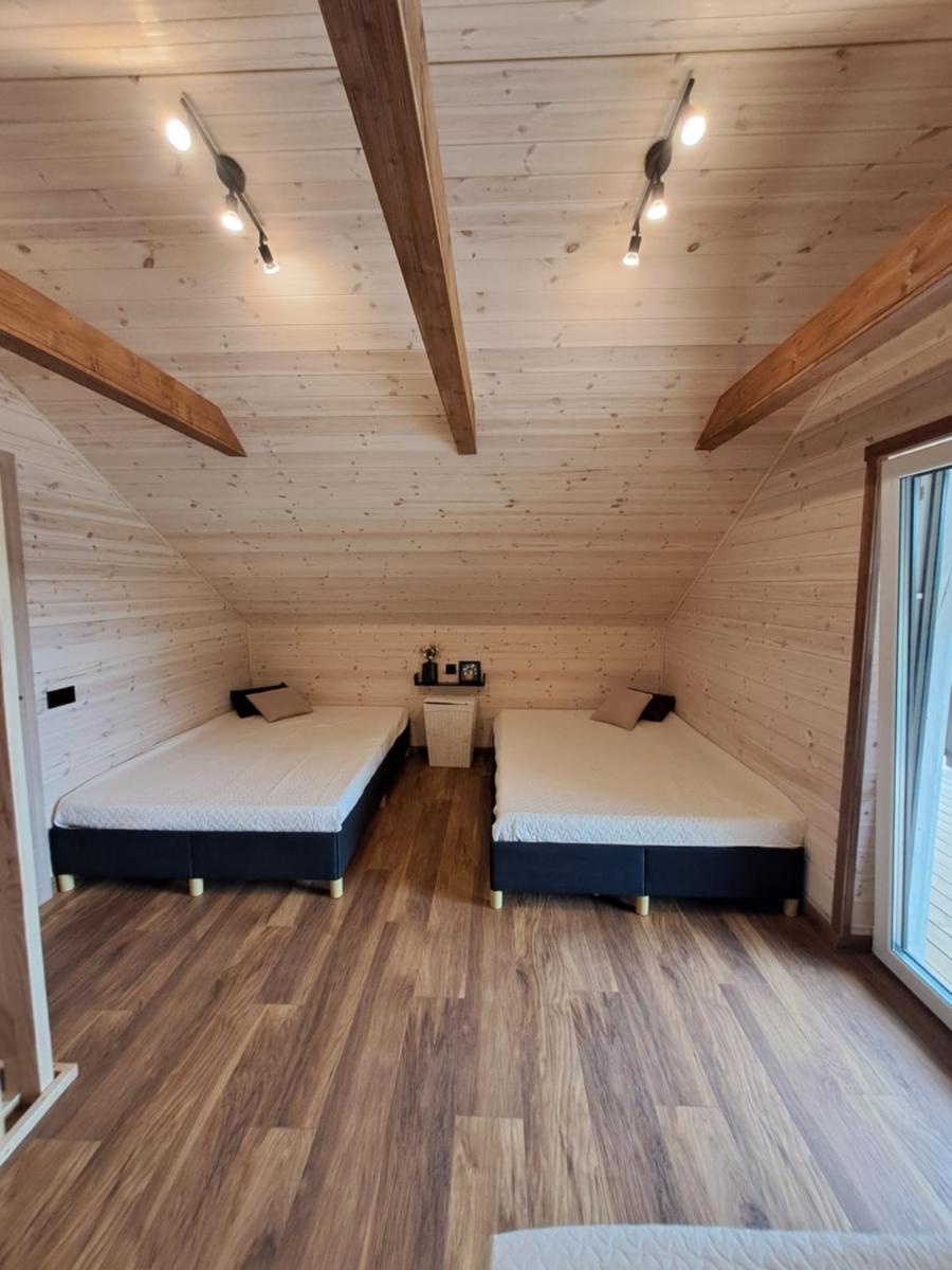 Adamonių sodyba - Housity