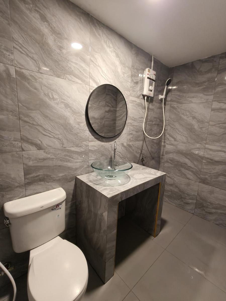 Tuk Tuk Guesthouse - Housity