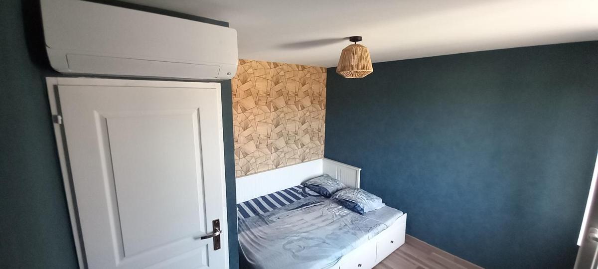 Jonage House - Housity