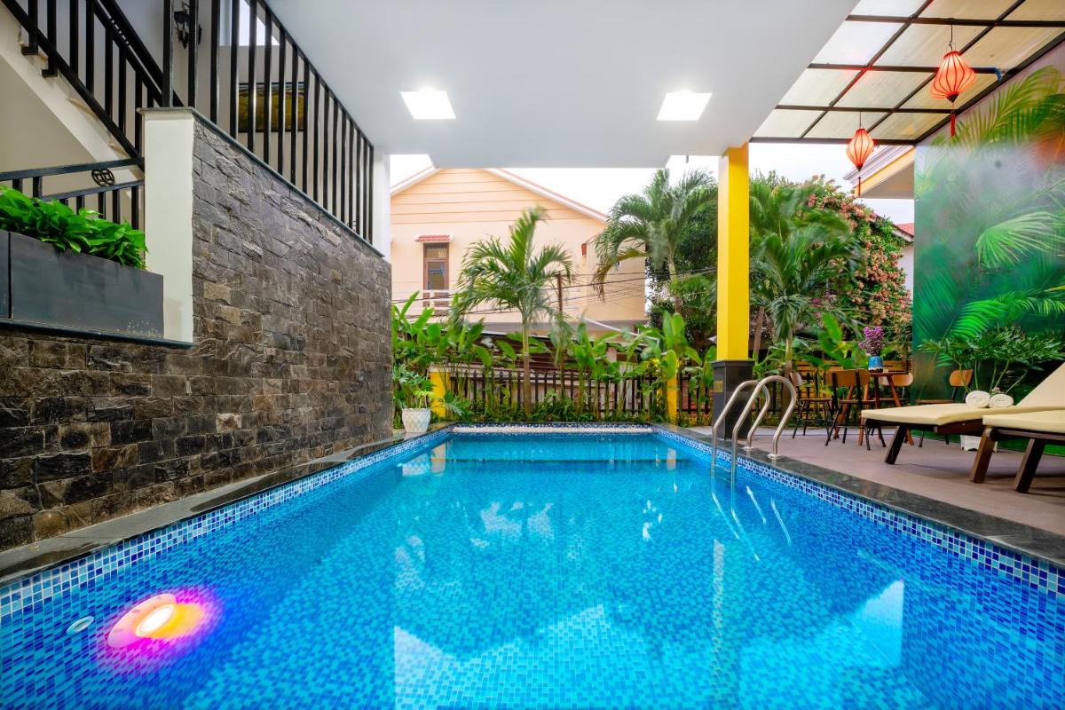 Sam Retreat Villa - Hizvo