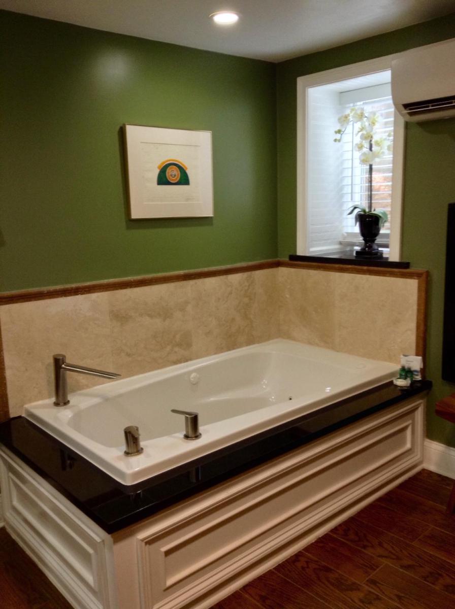 Peace & Plenty Inn Bed and Breakfast Downtown St Augustine-Adults Only - Housity