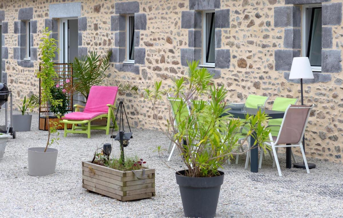 Gite Gouville Sur Mer - Housity