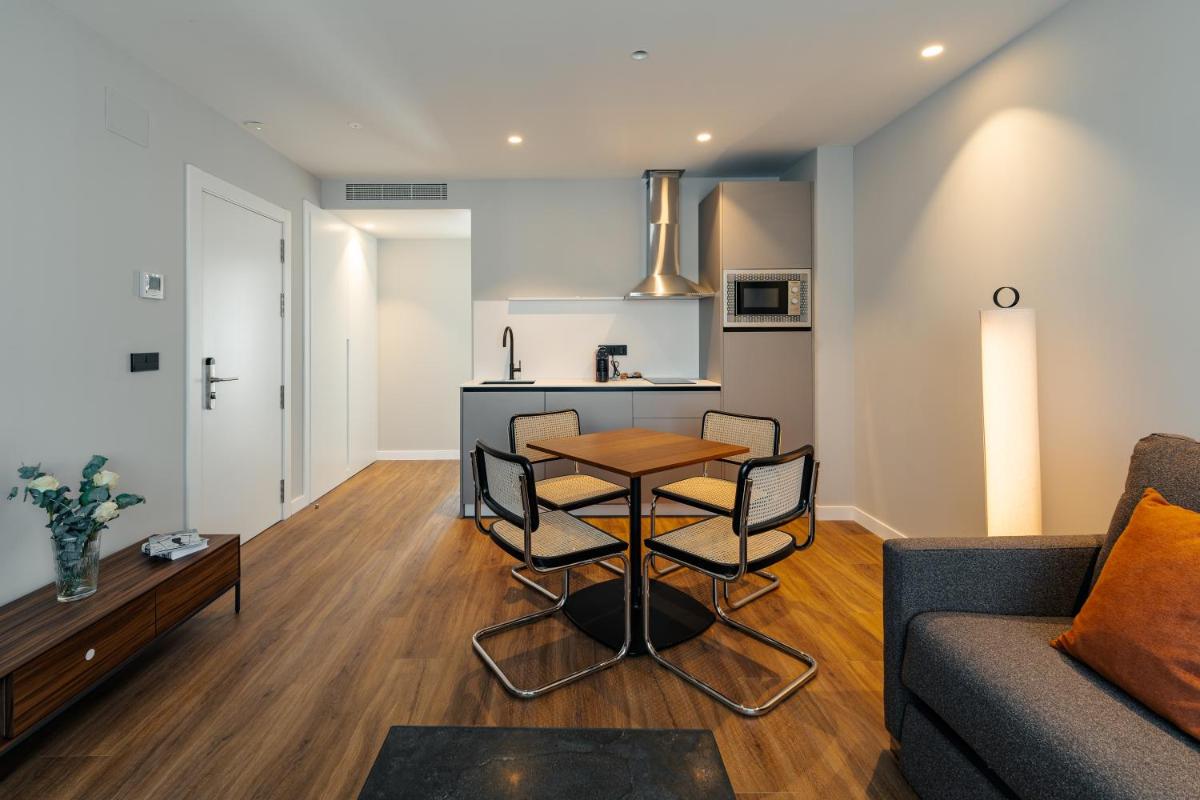 Apartamentos 2H LIVING - Housity