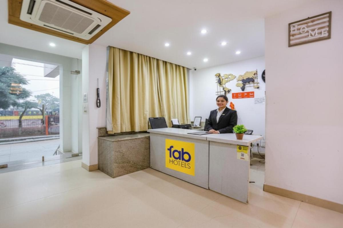 FabExpress Taj Home Stay - Housity