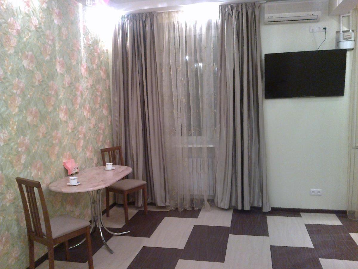 Suitetrails - Apartment at Komsomolska 52А