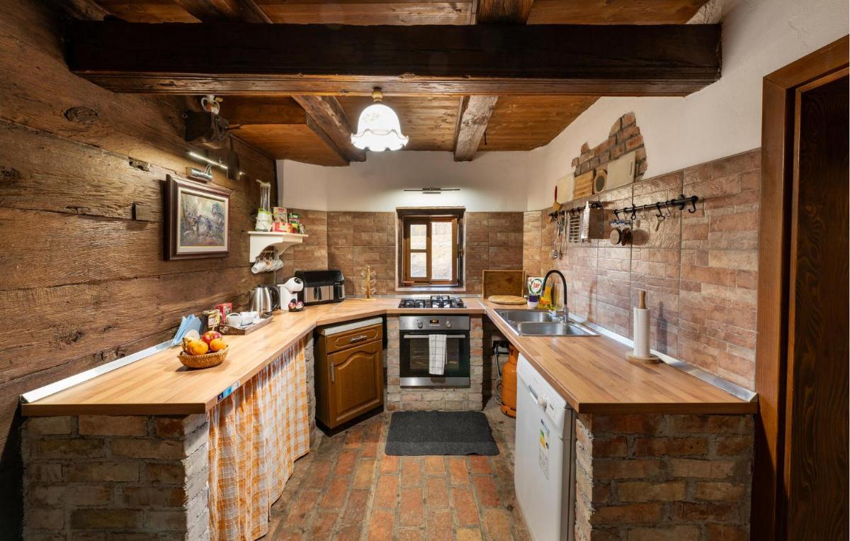 Pet Friendly Home In Martinska Ves - Housity