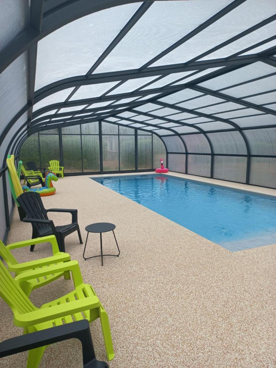 Camping Les Feuilles Chauffailles - Housity