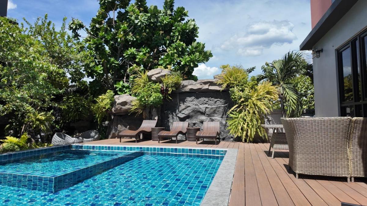 Bangkok Boutique Resort Rangsit - Housity