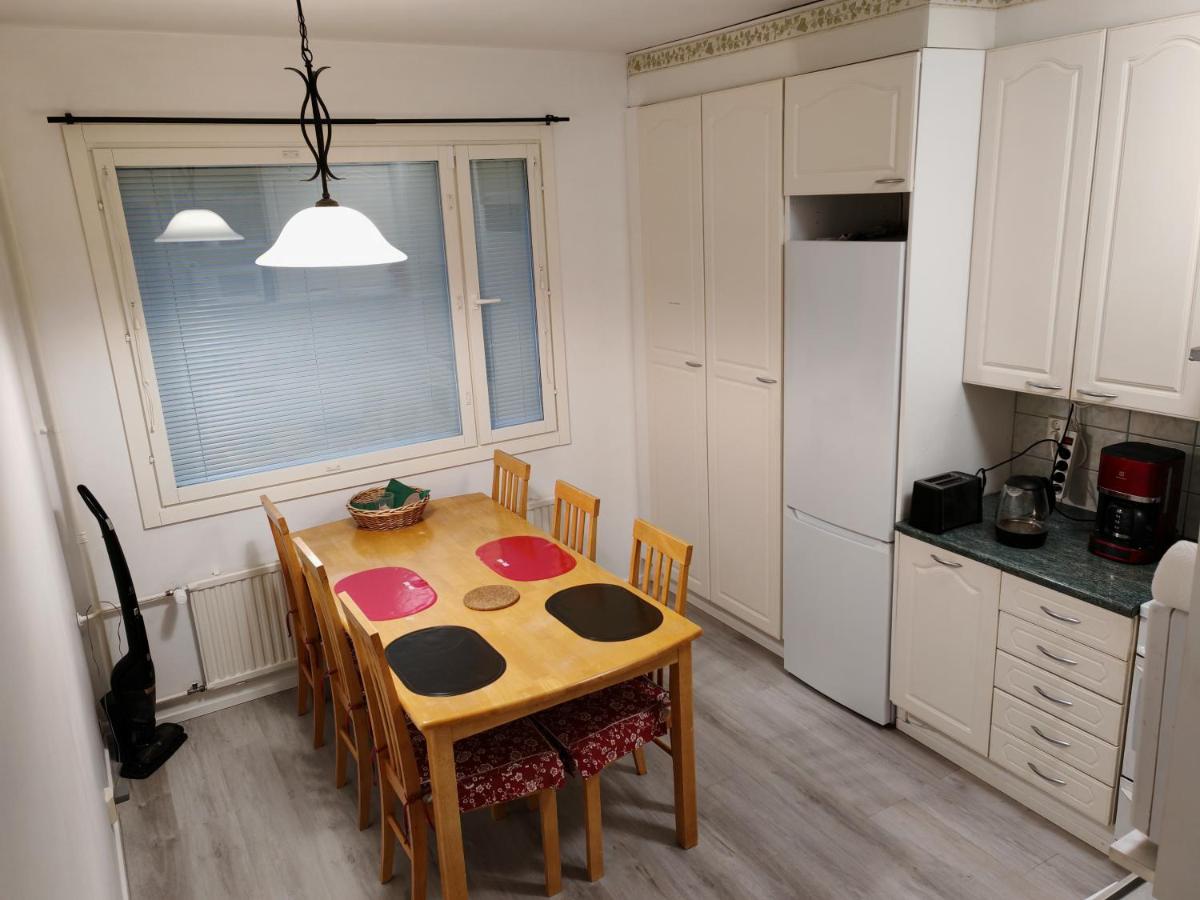 Laajavuoren majapaikka — Condo in Laajavuori - Housity