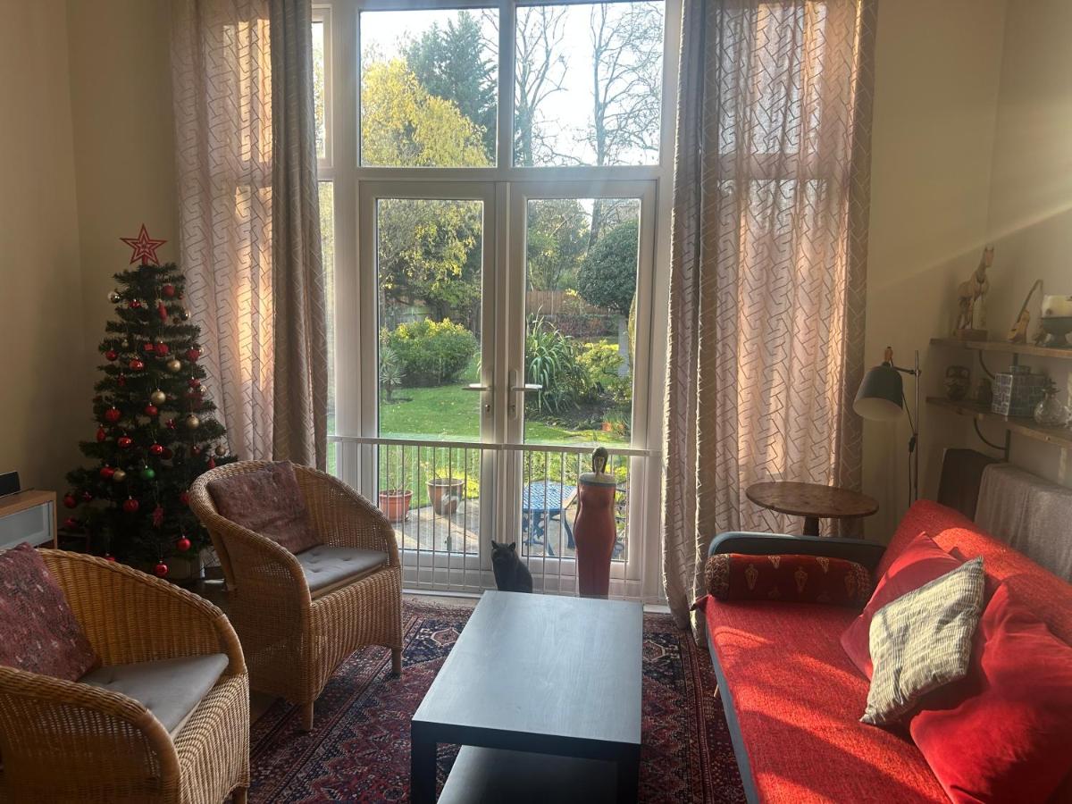 Spacious Holiday Home! - Housity