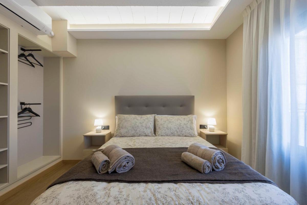 Portal Fosc Suites - Housity