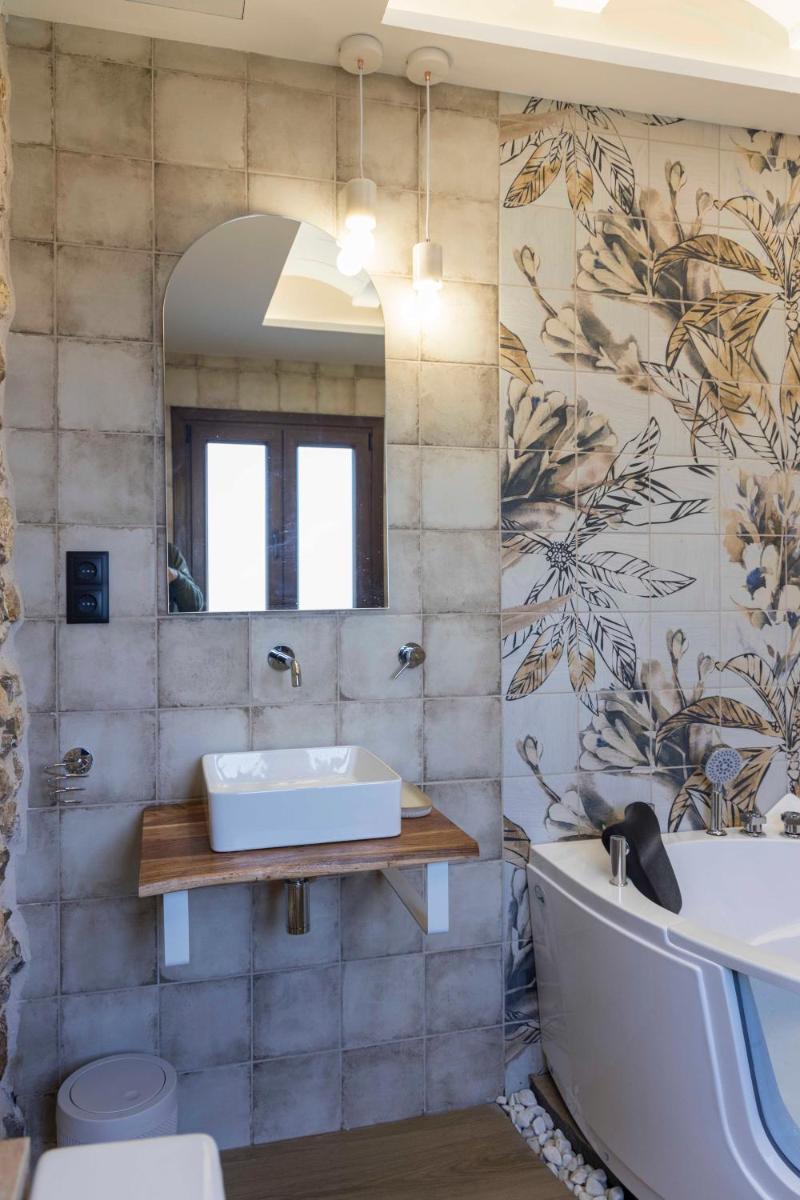 Portal Fosc Suites - Housity