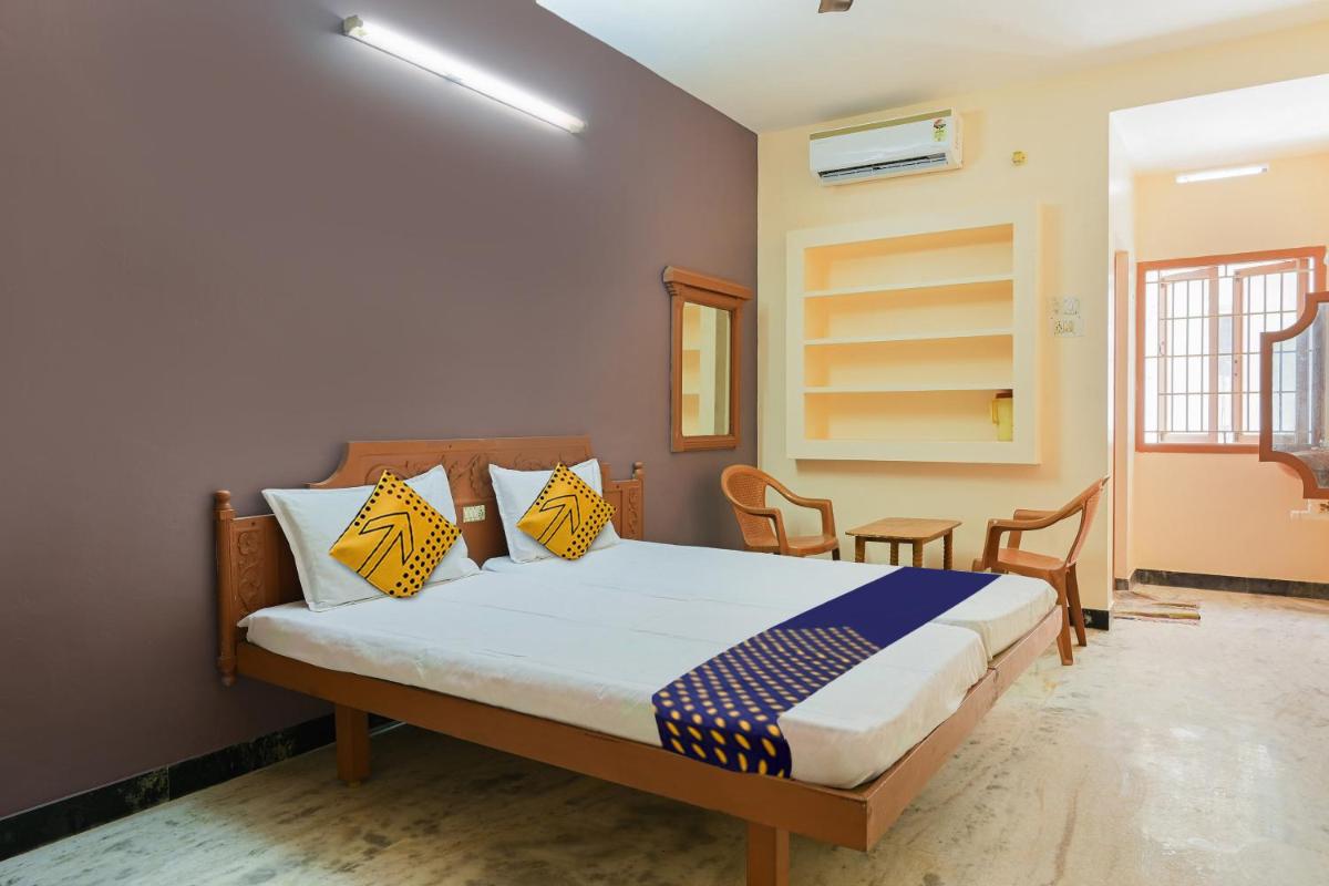 Hotel O Vel Vel Guest House - Housity