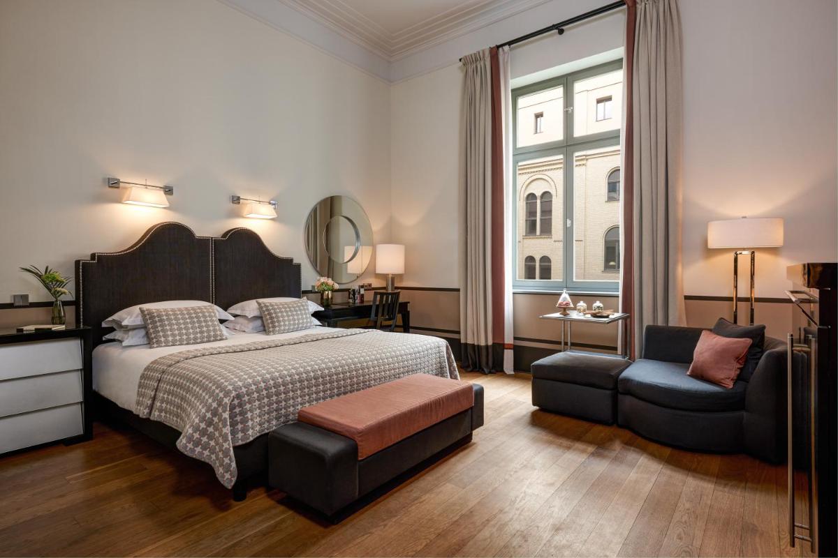 Ein Bett oder Betten in einem Zimmer der Unterkunft Hotel De Rome Berlin