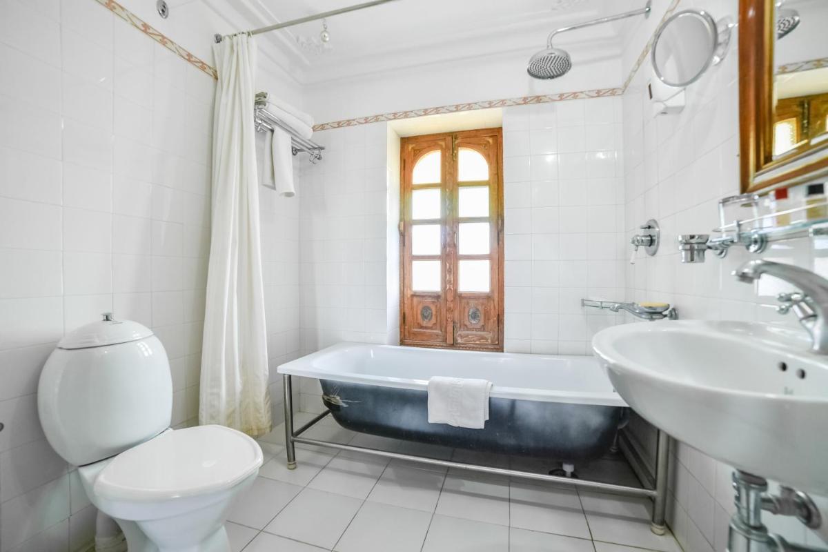 Hotel Pushkar Palace - Hizvo