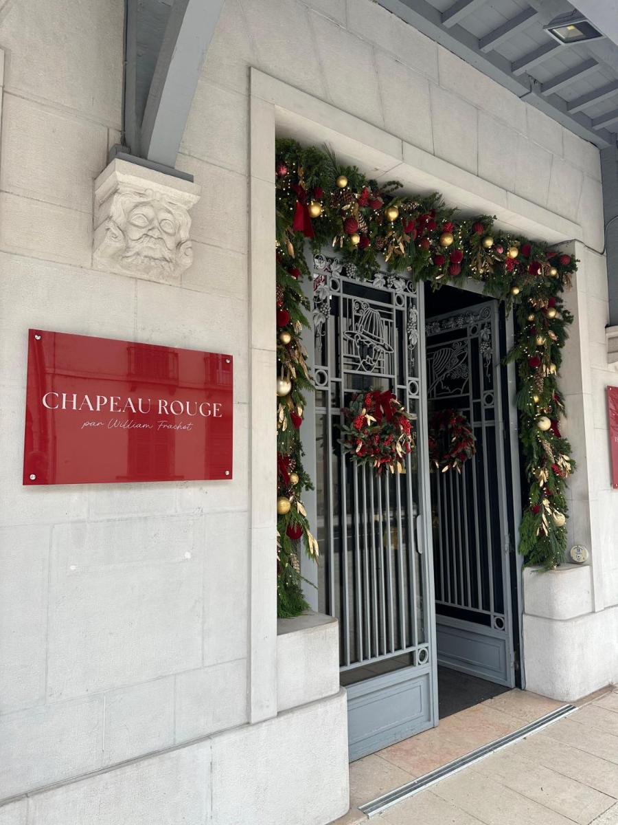 Façade ou entrée de l'établissement Chapeau Rouge par William Frachot - Hôtel Espace Bien-être & Restaurant étoilé