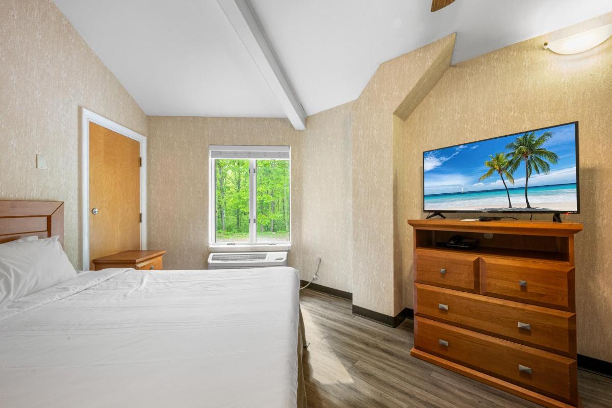 Cedar Park Inn - Housity