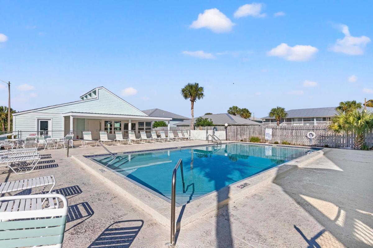 Southwind by Panhandle Getaways - Housity