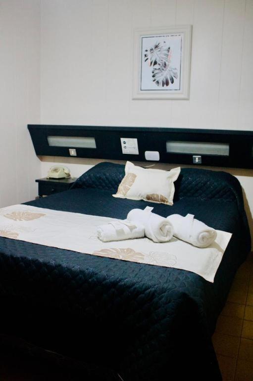 hotel El Tropical - Housity