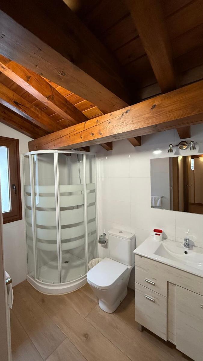 Apartamentos La Solana - Housity