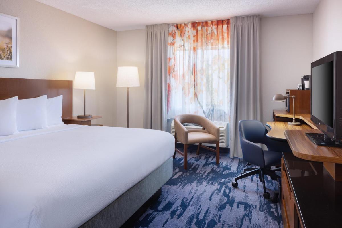 Fairfield Inn & Suites Jacksonville Airport - Housity