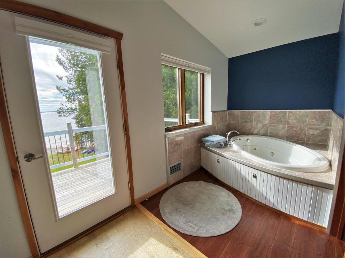 LaBarbe Bleu - Housity