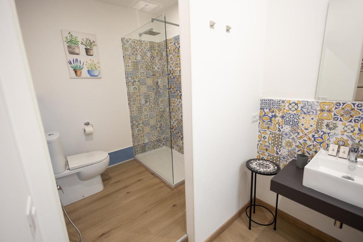 Trapani Rooms 155 Self Check in - Housity