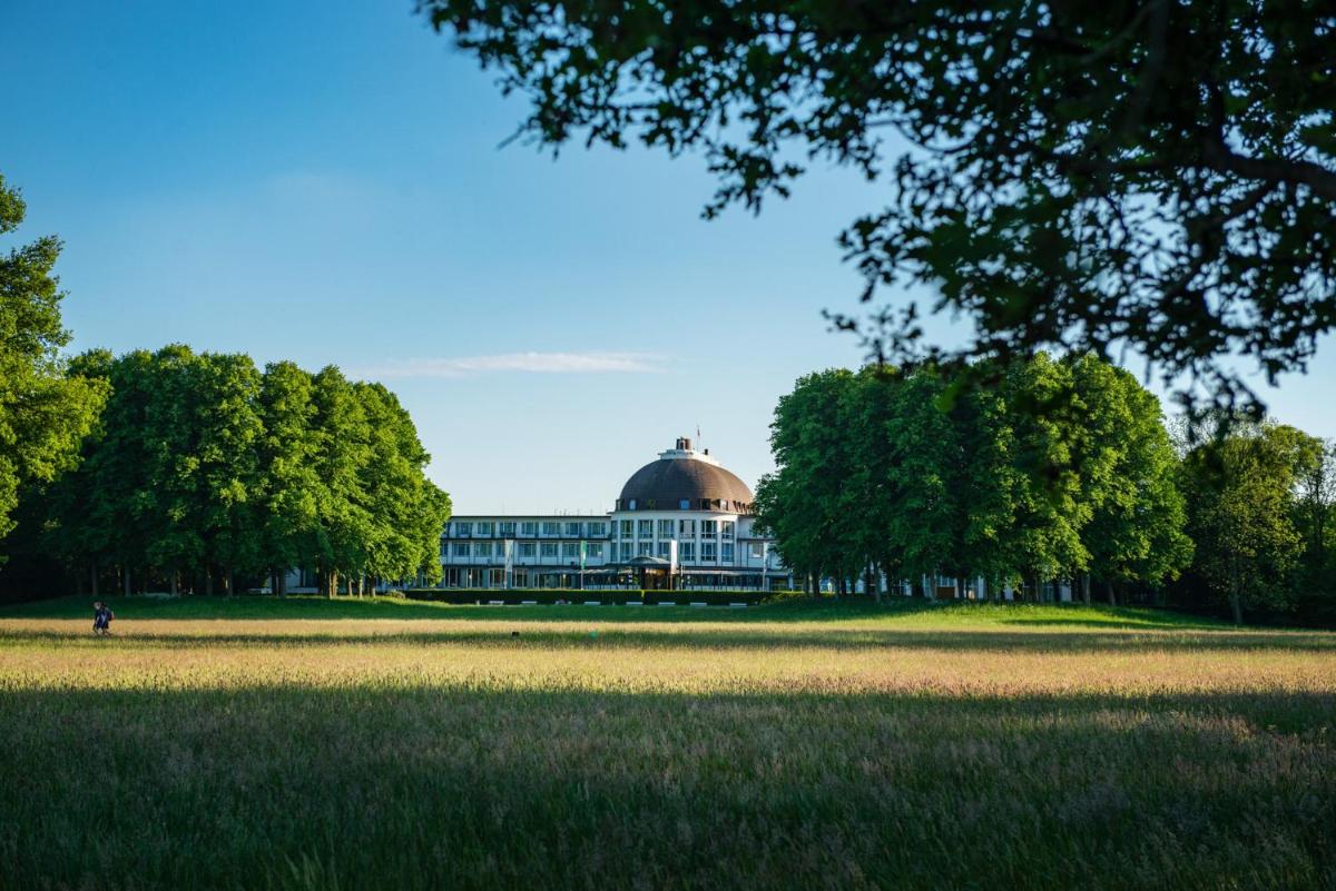 Ein Garten an der Unterkunft Parkhotel Bremen – ein Mitglied der Hommage Luxury Hotels Collection