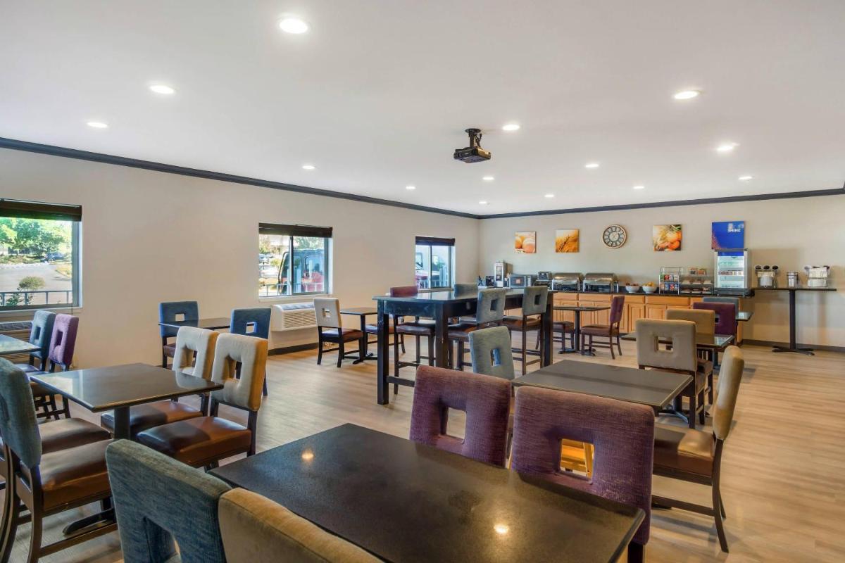 Comfort Inn Federal Way - Seattle - Housity