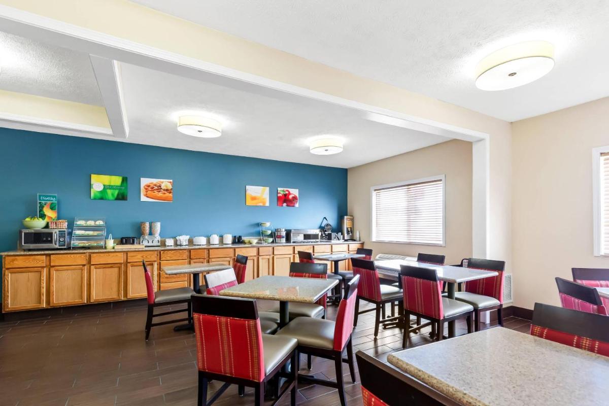 Quality Inn & Suites Springfield Southwest near I-72 - Housity