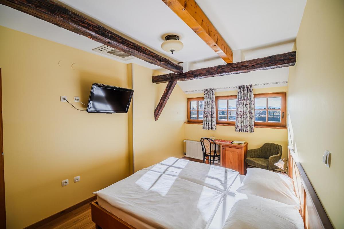 Bed & Breakfast Šilak - Housity