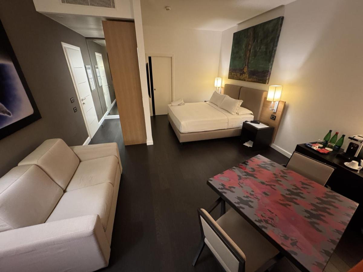 Ariha Hotel Cosenza - Hizvo