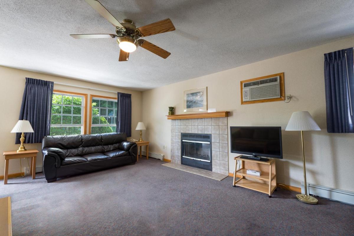 Adirondack Retreat Inn & Suites - Housity