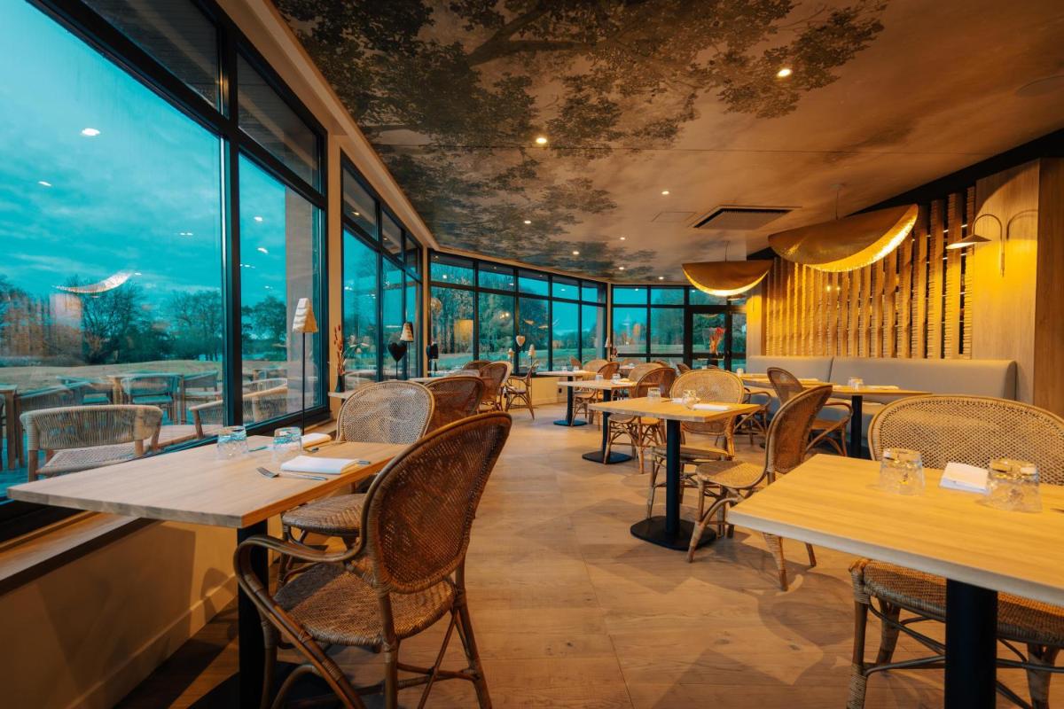 Best Western Plus Le Roi Arthur Hôtel & Spa - Housity
