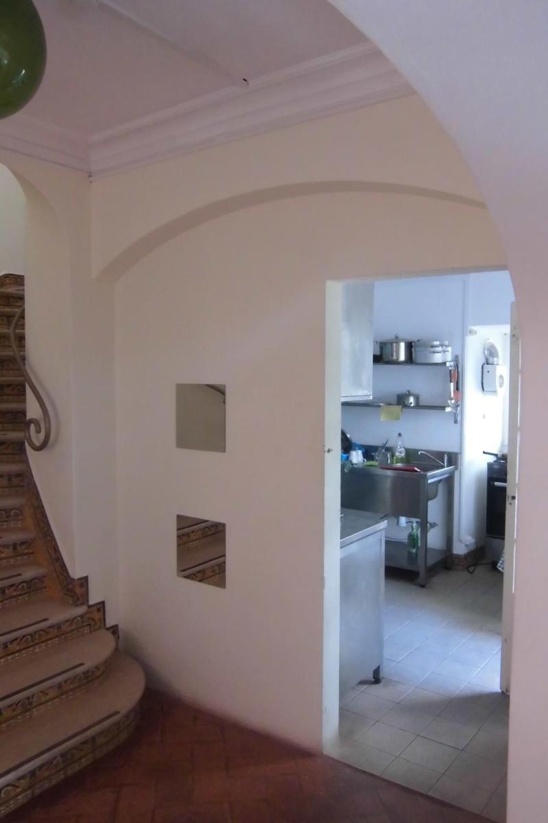 Hostel The White Butterfly - Housity