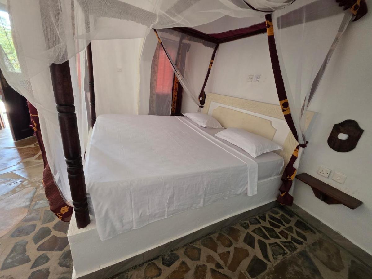 Your Private Beachside Getaway! - Housity