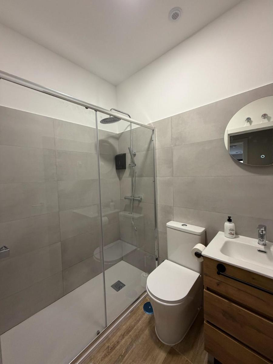 Hostal Alcorcón - Housity