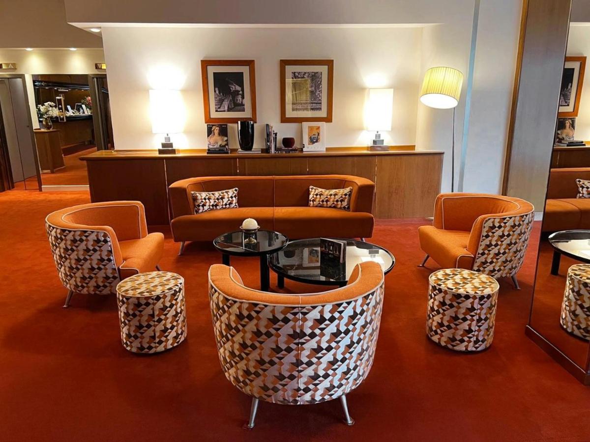 Starhotels Cristallo Palace - Housity