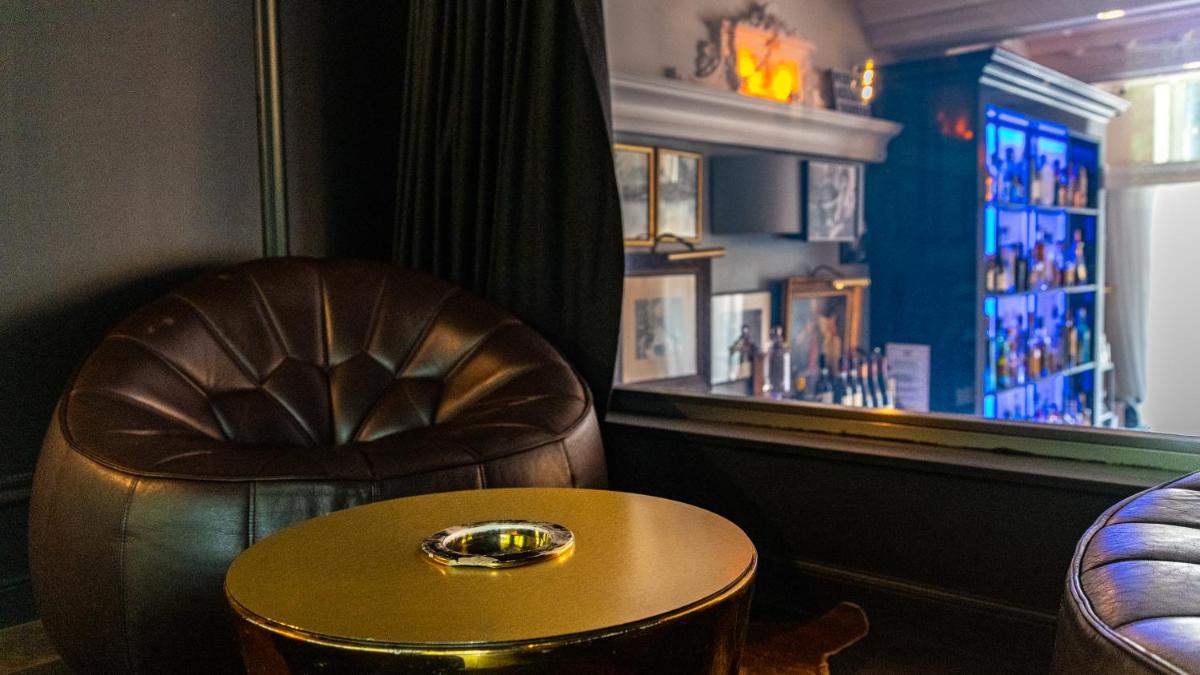 Salon ou bar de l'établissement Vertigo Hotel, By Marriott, a Member of Design Hotels