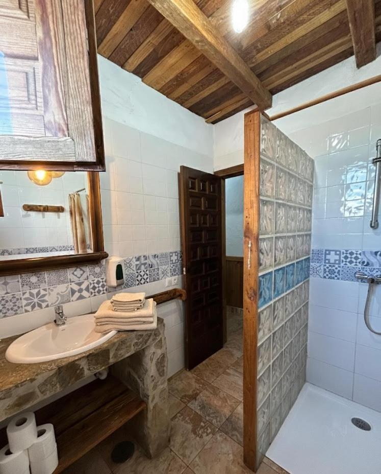 CASA RURAL PRIVADA El ASIENTO LOS GEMELOS - Housity