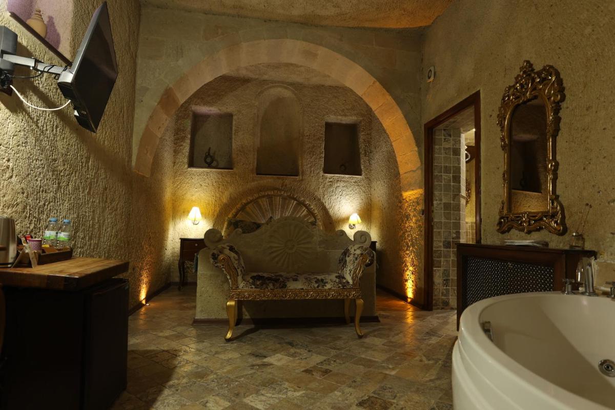 Artium Cave Hotel - Housity
