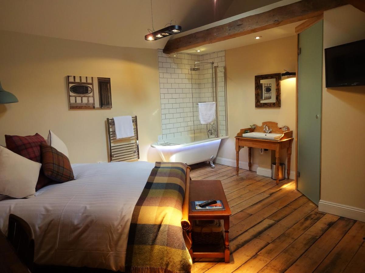 The Cross Keys - Housity
